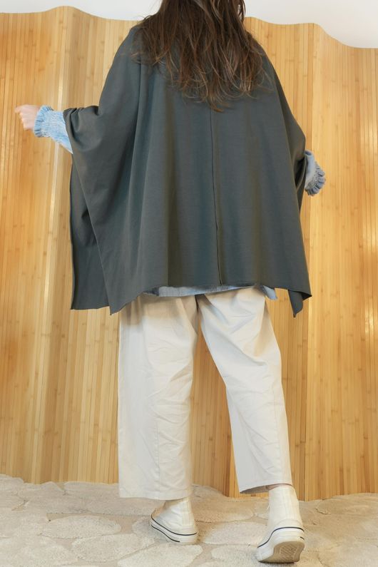 Oversized Sweatshirt Zip Cape Charcoal /2=